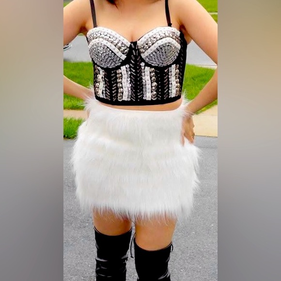 Black Beaded Crop Top with White Faux Fur Mini Skirt - Picture 1 of 11